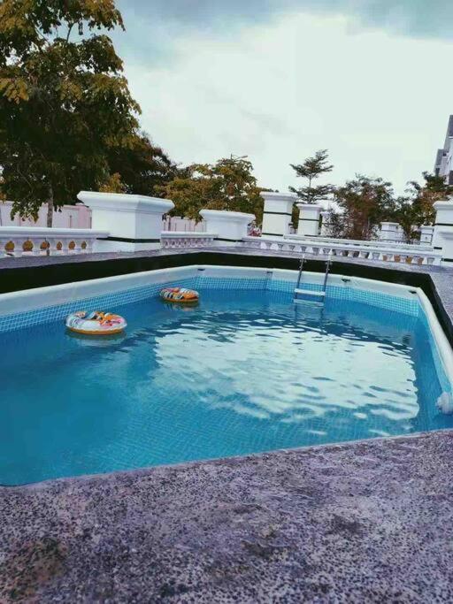 3 Storey Swimming Pool&Projector House Setia Alam Шах-Алам Екстер'єр фото