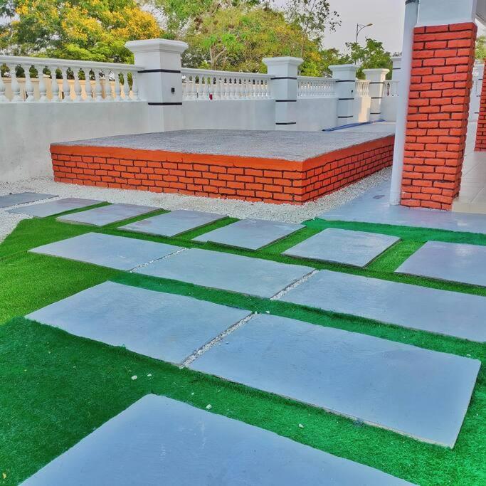 3 Storey Swimming Pool&Projector House Setia Alam Шах-Алам Екстер'єр фото
